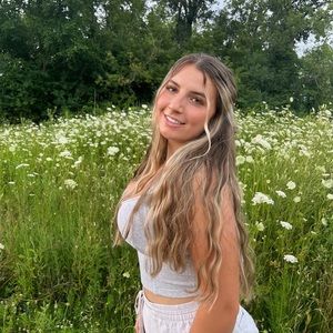 Meet your Posher, Margo